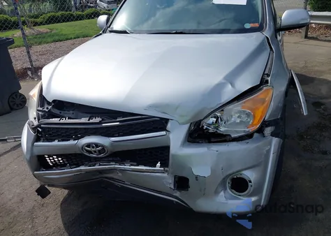 2012 Toyota Rav4 Limited z USA, uszkodzony, nr VIN 2T3YF4DV9CW151756